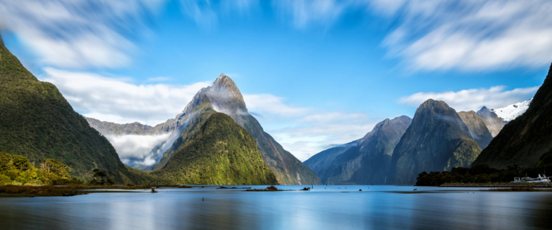 Scenic mountains in New Zealand
